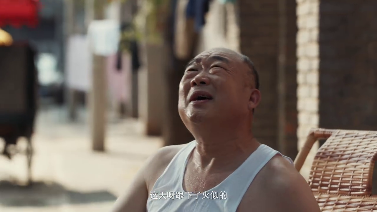 寶潔攜手墨跡天氣推出生活天氣預(yù)報，拯救生活熱情暴跌的你