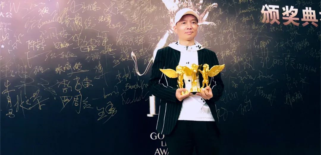 收集了17位改行做導(dǎo)演的廣告人，聽聽他們的故事