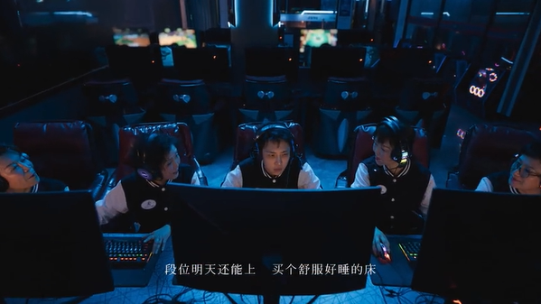 慕思組了個(gè)「女團(tuán)」，第一首歌就給我聽(tīng)困了