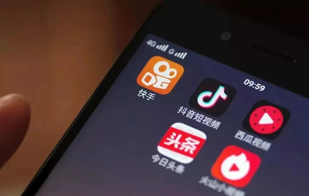 鳥哥筆記,新媒體運(yùn)營,張澳張,公眾號,短視頻,總結(jié)